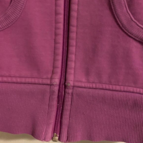 Lulu lemon zip - Picture 2 of 2